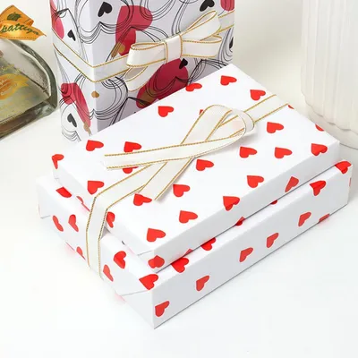 Produktbild von Geschenkpapier Rolle Herz 50x70cm Rot Weiß 6 Blätter