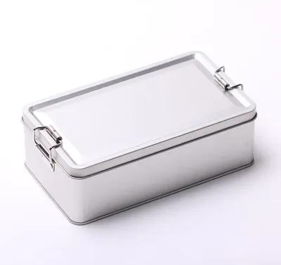 Image de Petite boîte métallique avec couvercle pour biscuits