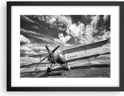 Produktbild von Gerahmtes Poster - Schwarzer Rahmen - An-2 Flugzeug Schwarzweiß - 40x30 cm - Wand Bild - Wanddeko - Wandbilder - Wandposter - Bilderrahmen - Bilder - Kunstdruck - Wandbild - P2BAA40x30-4228