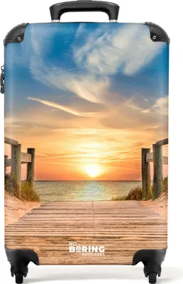 Produktbild von NoBoringSuitcases.com® Koffer Handgepäck Trolley Rollkoffer Kleine Reisekoffer mit 4 Rollen - Strandweg bei Sonnenuntergang - Cabin Size < 55x40x23 cm & 55x40x20 cm - Fotokoffer - Kabinenkoffer - BoardgepäckHandgepäck Koffer 55x35x20 cm, 36L,