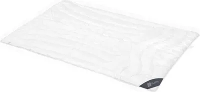 Produktbild von Spessarttraum Faserdecke Platin Füllung aus 100% Polyester Bezug aus 100% Baumwolle Größe 155x 220   Wärmeklasse Extraleicht