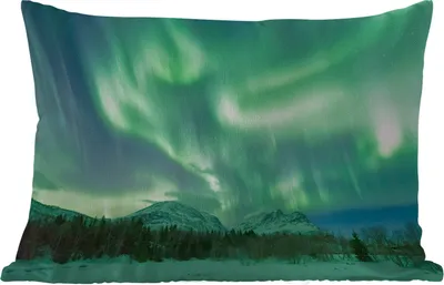 Produktbild von MuchoWow® Outdoor Kissen - Nordlichter - Schnee - Berg - Norwegen - 50x30 cm - Wetterfest - Lounge Kissen - Sofa kissen - Wohnzimmer Dekoration