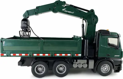 Produktbild von AMEWI Mercedes-Benz Arocs Lizenz Kranwagen mit Kipper RTR grün