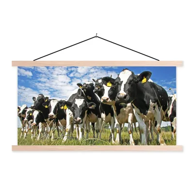 Produktbild von MuchoWow® Textilposter Kühe - Gras - Wiese - Tiere 60x30 cm mit holzfarbenen Rahmen - Dekoration