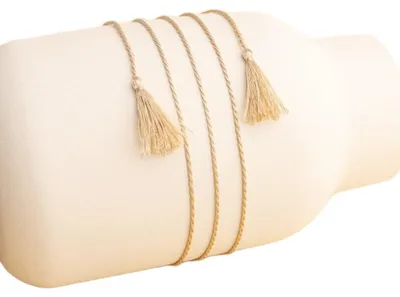 Immagine prodotto di Lungo cordoncino di seta color beige
