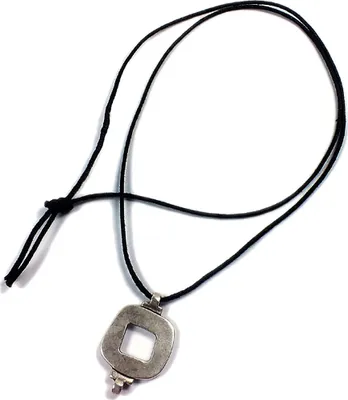 Produktbild von Minott Kette schwarzes Lederband zum verknoten mit Anhänger 21456