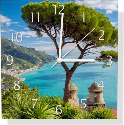 Produktbild von Wallario Design Wanduhr Italienische Küste aus Aluverbund, Größe 30 x 30 cm
