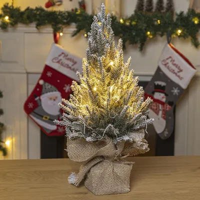 Produktbild von 20 LED Weihnachtsbaum warmweiß Timer Batteriebetrieb Schneeoptik 45 cm
