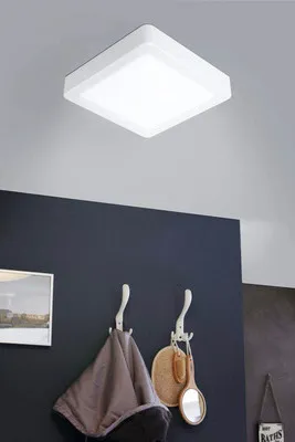 Produktbild von Eglo LED Deckenleuchte Aufbaupanel Fueva 5 Weiß 17x17cm 12W 1200lm Neutralweiß 4000K