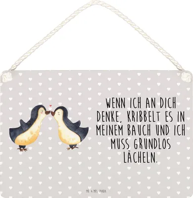 Produktbild von Mr. & Mrs. Panda Schild Pinguine Kuss DIN A4 - Grau Pastell - Geschenk, für Partner, Freundin, holzbild, Türschild, Valentinstag, Holzschild, Freund, Hochzeitstag, Frauen