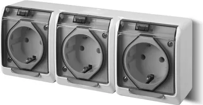Produktbild von 3-fach Steckdose weiss Aufputz-Montage Feuchtraum IP44 16A 250V