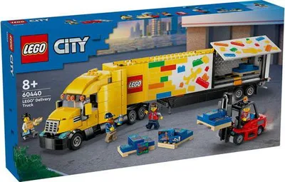 Immagine prodotto di Camion articolato LEGO City, camion giocattolo per ragazzi e ragazze a partire dagli 8 anni, regalo di Natale, set con camion articolato, carrello elevatore e 4 minifigure per il gioco di ruolo 60440