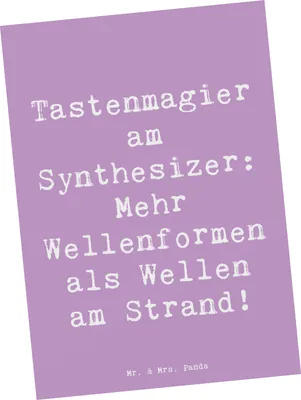Produktbild von Mr. & Mrs. Panda Postkarte Spruch Synthesizer Magie - Lavendeltraum - Geschenk, bildkarte, Lernen, Instrument, Musikliebhaber, Musik, Postkarten, Grußkarte, Ansichtskarte