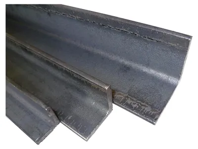 Produktbild von Stahlwinkel 40x40x4 mm in Längen von 2000 mm +0/-3 mm S235
