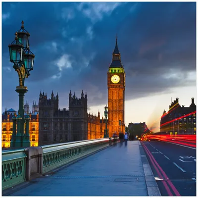 Produktbild von Wallario Sticker / Aufkleber für Kühlschrank / Geschirrspüler / Küchenschränke, selbstklebende Folie - 60 x 60 cm, Motiv: London- Big Ben bei Nacht