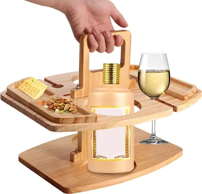Produktbild von Tragbarer Picknicktisch, hölzerne Weinpicknicktische für draußen, Snack- und Käsetablett mit 2 Weinglashaltern, Strandbartisch für draußen mit Weinglashalter