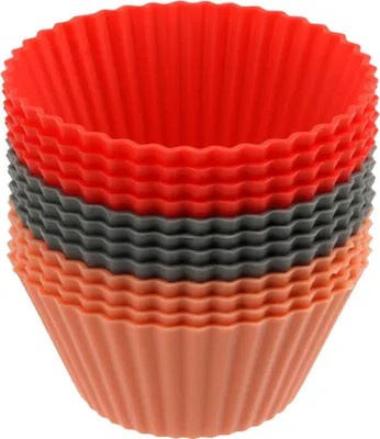 Image de Moules à muffins en silicone Dr. Oetker, moules en silicone pour muffins et cupcakes, moules en silicone platine de haute qualité avec propriétés anti-adhésives (couleur : lilas, vert, bleu) - lavables au lave-vaisselle, quantité : 1 x set de 12 pièces