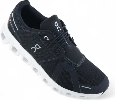 Produktbild von ON Running CLOUD 6 schwarz/weiss 45