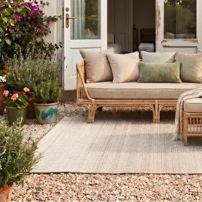Produktbild von Volero - Garden Teppich - Nusa Lines Beige - 120x170 cm - Balkon, Garten / Terrasse, Wintergarten - Boho