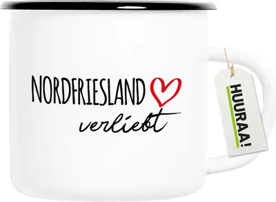 Produktbild von Huuraa Emaille Tasse Nordfriesland verliebt 300ml Vintage Campingbecher Geschenkidee