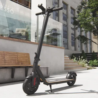 Produktbild von Elektrická koloběžka 700 W Escooter s APP a Bluetooth Skládací hliníková koloběžka E-Scooter - černá