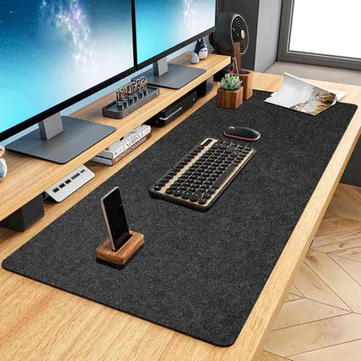 Obrázek produktu pro Plstěná podložka pod stůl - 100 x 50 cm - Velká podložka pod myš - Protiskluzová - Pro kancelář a domácnost - Chránič stolu - Tmavě šedá