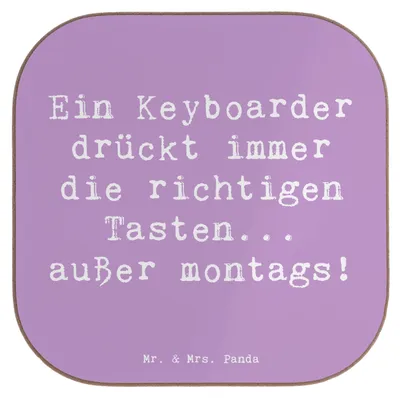 Produktbild von Mr. & Mrs. Panda Holzuntersetzer Spruch Keyboarder Fehler - Lavendeltraum - Geschenk, Lernen, Klaviere, Musik, Tassenuntersetzer, Tischschoner, Streichinstrumente, Humor