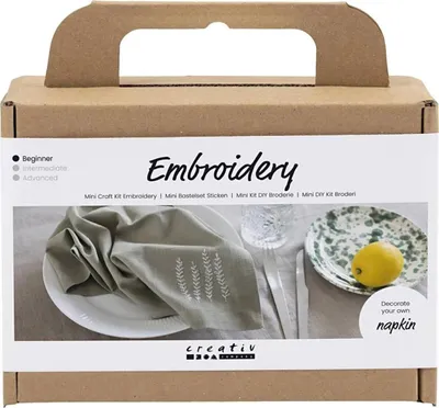 Image de Kit créatif : broder une serviette en tissu – Kit de broderie DIY pour une décoration de table personnalisée