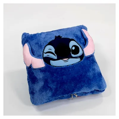 Produktbild von Stitch Kissen mit Deckenfunktion, 2-in-1