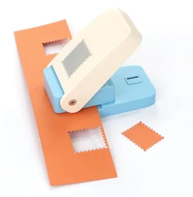 Zdjęcie produktu dla Wykrojniki do scrapbookingu – niebieskie – 3,8 x 3,8 cm