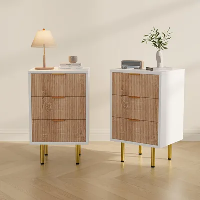Imagen del producto de UnboxG, juego de 2 mesitas de noche con 3 cajones, 40x40x65 cm. Mesitas auxiliares blancas/de madera natural con tiradores y patas de metal dorados, modernas cómodas con cajones