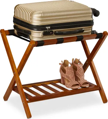 Image de Porte-valises pliable Relaxdays, tabouret porte-valises en bois, L x l x H : 54,5 x 66 x 44,5 cm, 2 étagères, rangement pour valises de type hôtelier, couleur naturelle