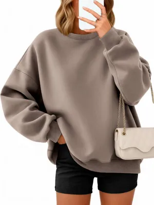 Imagen del producto de Sudadera holgada de corte amplio, sin capucha y con cuello redondo