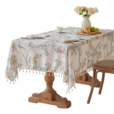 Produktbild von Blumen Tischdecke mit Quaste, Rechteckig Küchentischdecke, Elegante Deko Tischdecke, 135x180cm