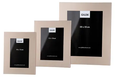 Produktbild von Gilde Fotorahmen, rechteckig, "Modern", Aluminium, champagnerfarben, VE 3, L. 1 cm, B. 19 cm, H. 24 cm 65549 4063387655498