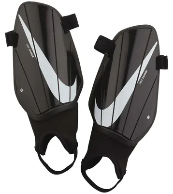 Produktbild von Nike Charge Schienbeinschoner Soccer Shin Guards BLACK/BLACK/WHITE XL