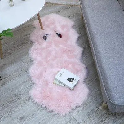 Imagen del producto de Unyqoos® Alfombra de imitación de piel de cordero, 60 x 160 cm – Alfombra de pelo largo, súper suave y cálida, compuesta de 80% modacrílico/20% poliéster, con base de 100% poliéster – ideal para dormitorios, sofás y sillones