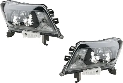 Zdjęcie produktu dla Johns, Reflektory halogenowe pasujące do Nissan Navara D40 10/15- H4 zestaw lewy prawy 260604KUOB 260104KUOB