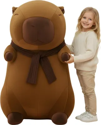 Obrázek produktu pro Velký maskot plyšový polštářek na hraní kapybara s šátkem 100cm
