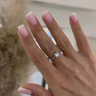Image de Ongles artificiels courts, forme carrée, dégradé rose et blanc, lot de 24 pièces
