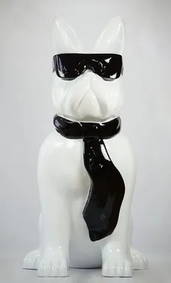 Zdjęcie produktu dla Casa Padrino luksusowa rzeźba dekoracyjna XXL pies buldog w okularach i krawacie biały / czarny h. 196 cm - Ogromna rzeźba ogrodowa - Ogromna figura ogrodowa - Rzeźby dekoracyjne XXL - Figury dekoracyjne XXL