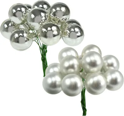 Produktbild von Spiegelbeeren Silber Mix 20mm 140St – Deko-Beeren Glaskugeln für Weihnachten, Adventskranz und Christbaumschmuck, 140 Stück
