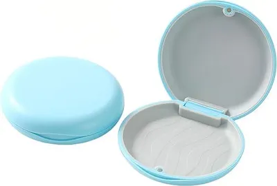 Produktbild von Allecto Premium - Aufbewahrungsbox für Zahnprothesen und Zahnspangen für Erwachsene und Kinder (blau)