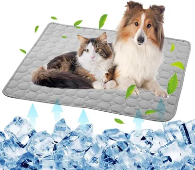 Produktbild von Selbstkühlende Hundematte, waschbare Sommer-Kühlkissen für Haustiere, Kühldecke, Schlafmatte für Zwinger bei heißem Wetter, Eisseiden-Schlafmatte, ungiftig, atmungsaktiv, Schlafbett, Strand, für große Hunde, Katzen, Tiere, kein Wasser