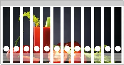 Produktbild von Wallario Ordnerrücken Sticker, selbstklebend für schmale Ordner, 12 Stück, Motiv Frischer Tomatensaft mit Sellerie