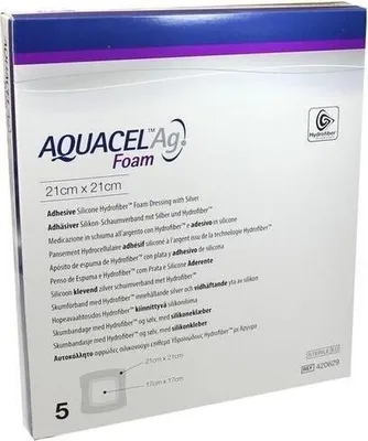 Produktbild von AQUACEL Ag Foam adhäsiv 21x21 cm Verband