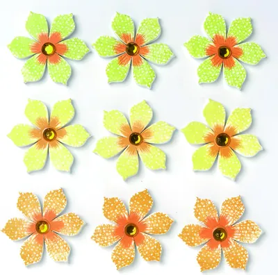 Produktbild von Streuteile Blumen 30 mm, 9 Stück