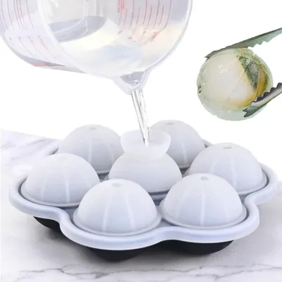 Produktbild von Eiswürfelform aus Silikon, Große Eisballform, 7 runde Kugel-Eiswürfelform, Auslaufsicher, 5 cm runde Eiswürfel für gekühlten Whiskysaft (Schwarz)