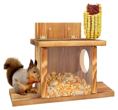 Imagen del producto de Comedero para ardillas de madera sostenible para el jardín