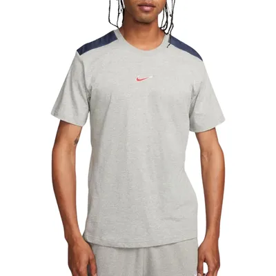 Produktbild von Nike Sportswear Graphic Shirt Herren